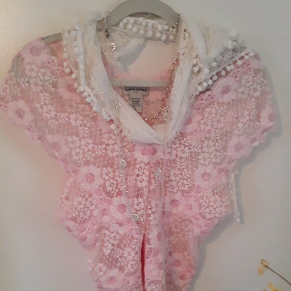 Banana Republic Pink/White Lace Blouse Sz. L - Picture 1 of 8